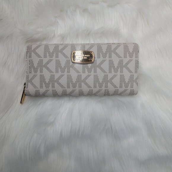 Michael Kors Jet Set Travel Continental Zip Around Wallet - Picture 1 of 14